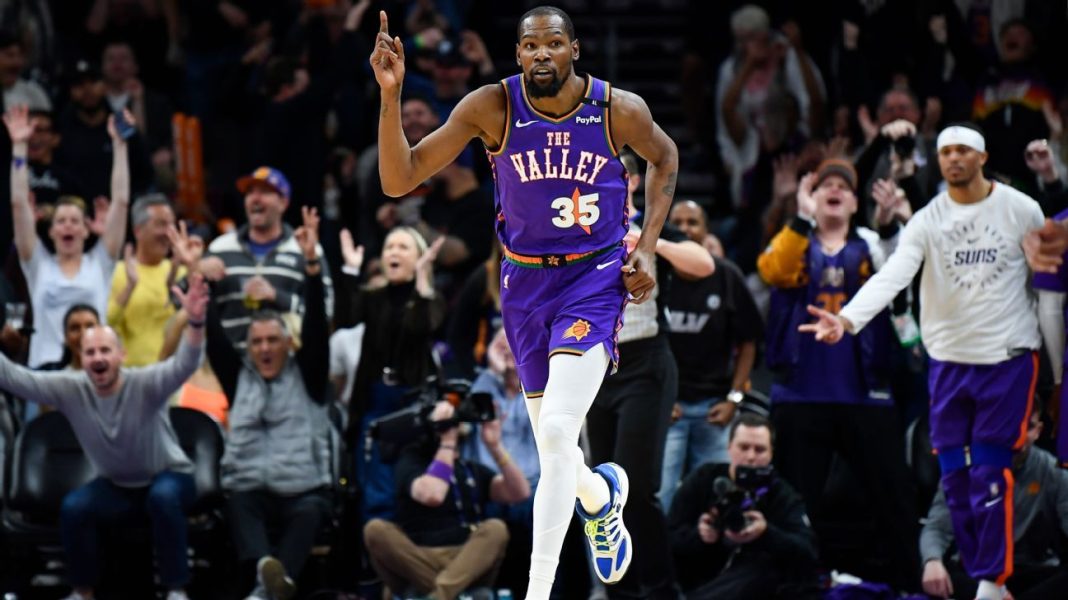 Durant wins Magic Johnson Award for 2nd time