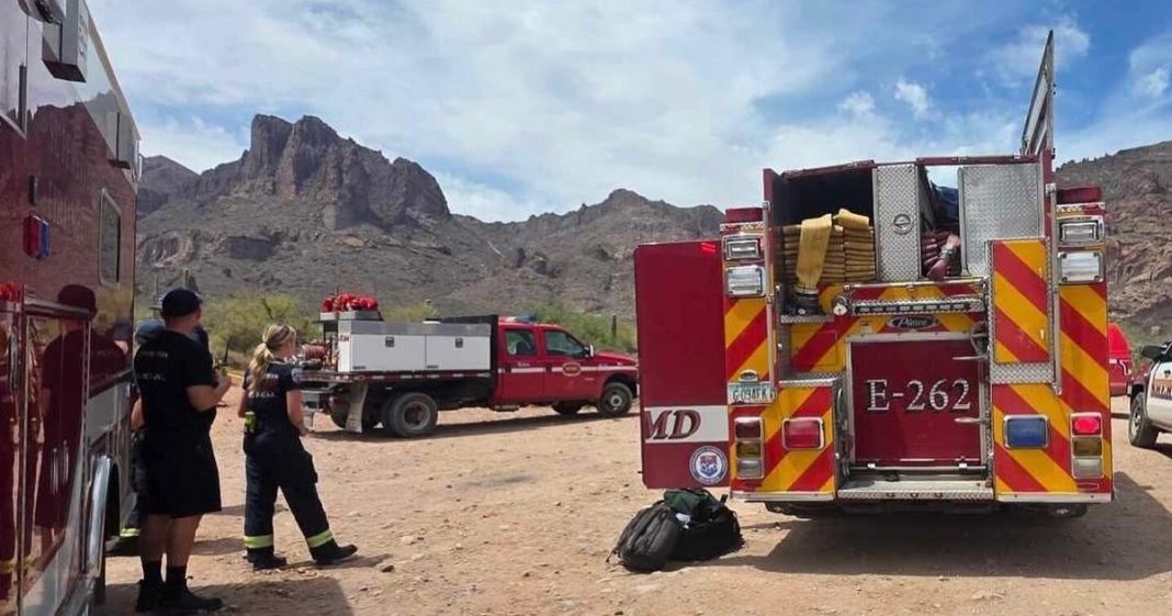 Hiker dies, 4 rescued after heat-related emergency in Arizona's Gold Canyon